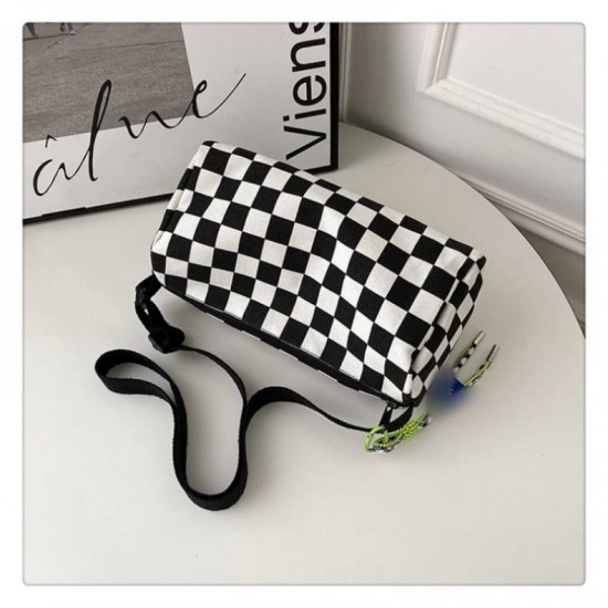 Hot Selling Light-weighted Fashion Foldable Cross-body Shoulder Bag Sling Bag With Checkerboard Pattern